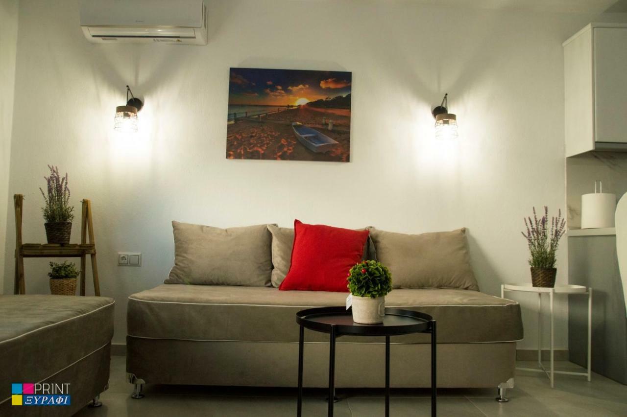 Evaggelia Design Suite Néa Péramos Bagian luar foto