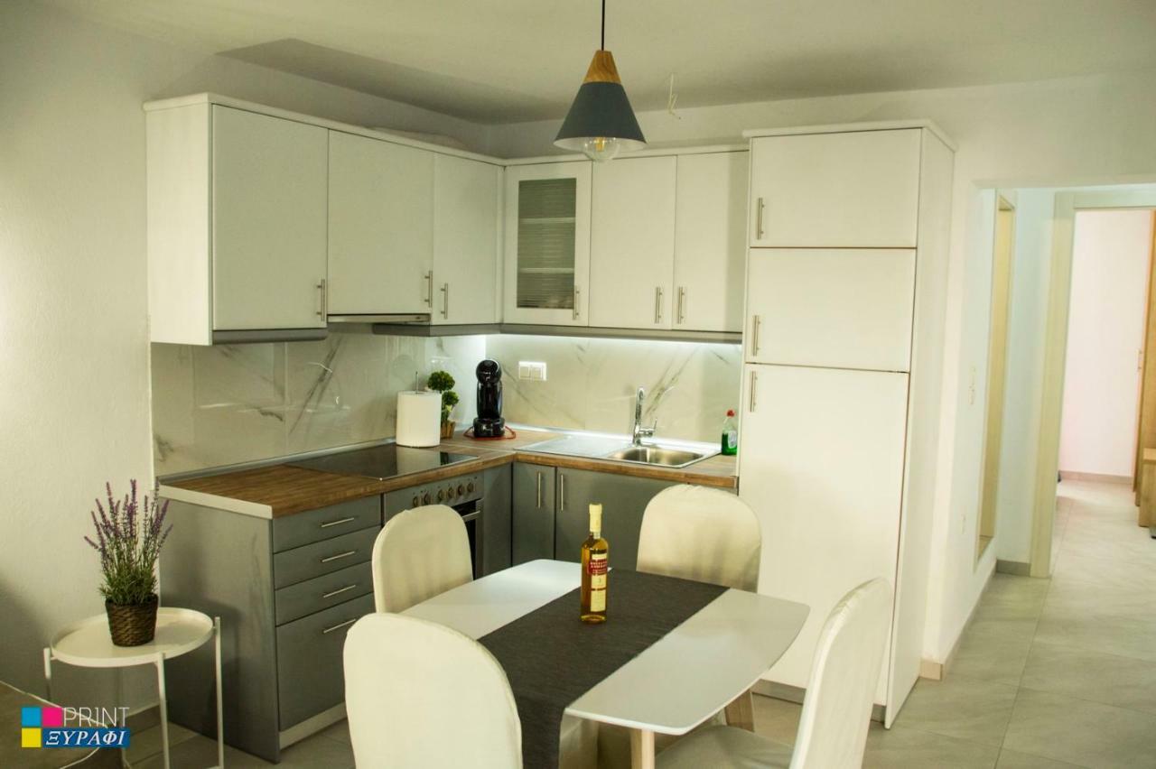 Evaggelia Design Suite Néa Péramos Bagian luar foto